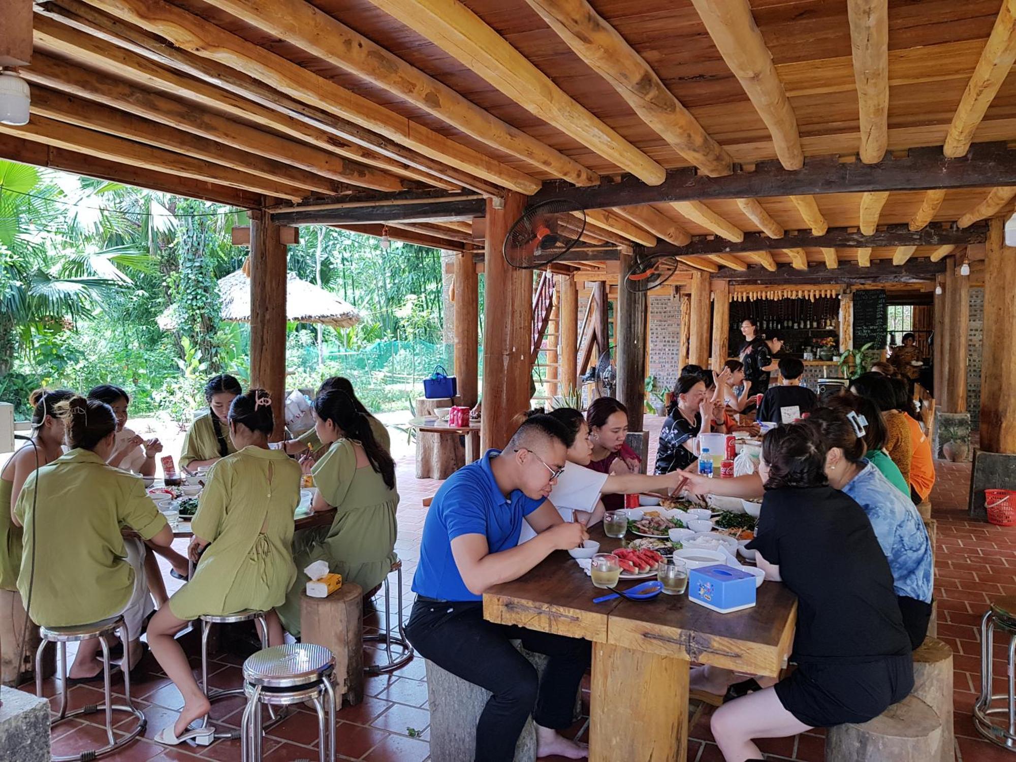Yen Bai Vu Linh Palm House Homestay - Bungalow מראה חיצוני תמונה