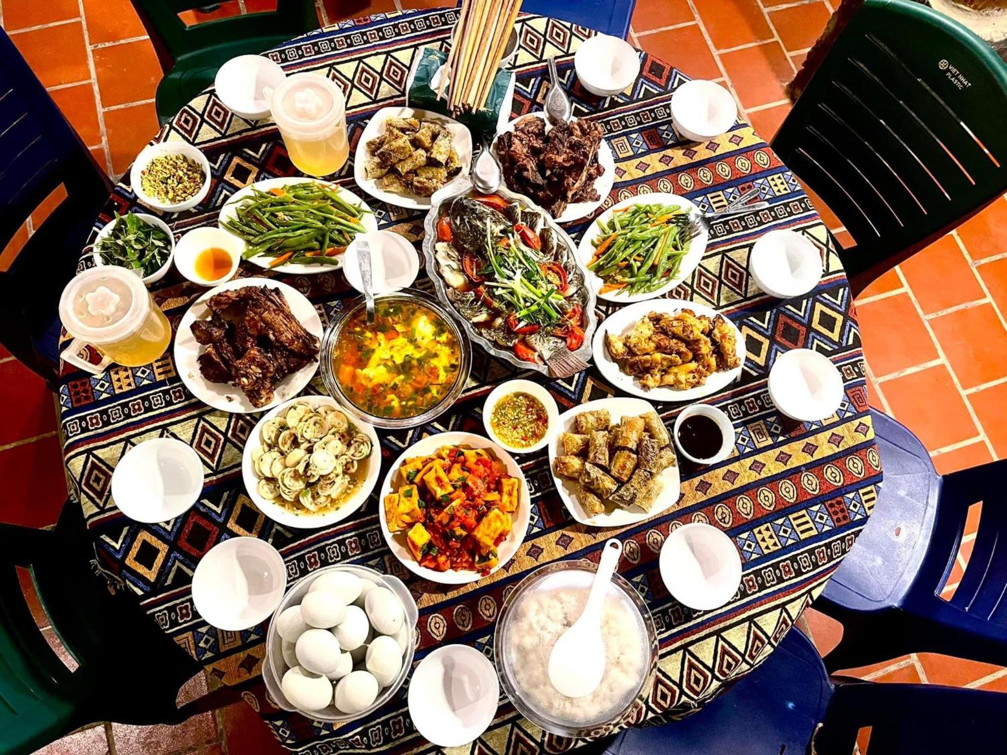 Yen Bai Vu Linh Palm House Homestay - Bungalow מראה חיצוני תמונה